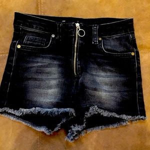 Black Jean Shorts (FROM VENICE)